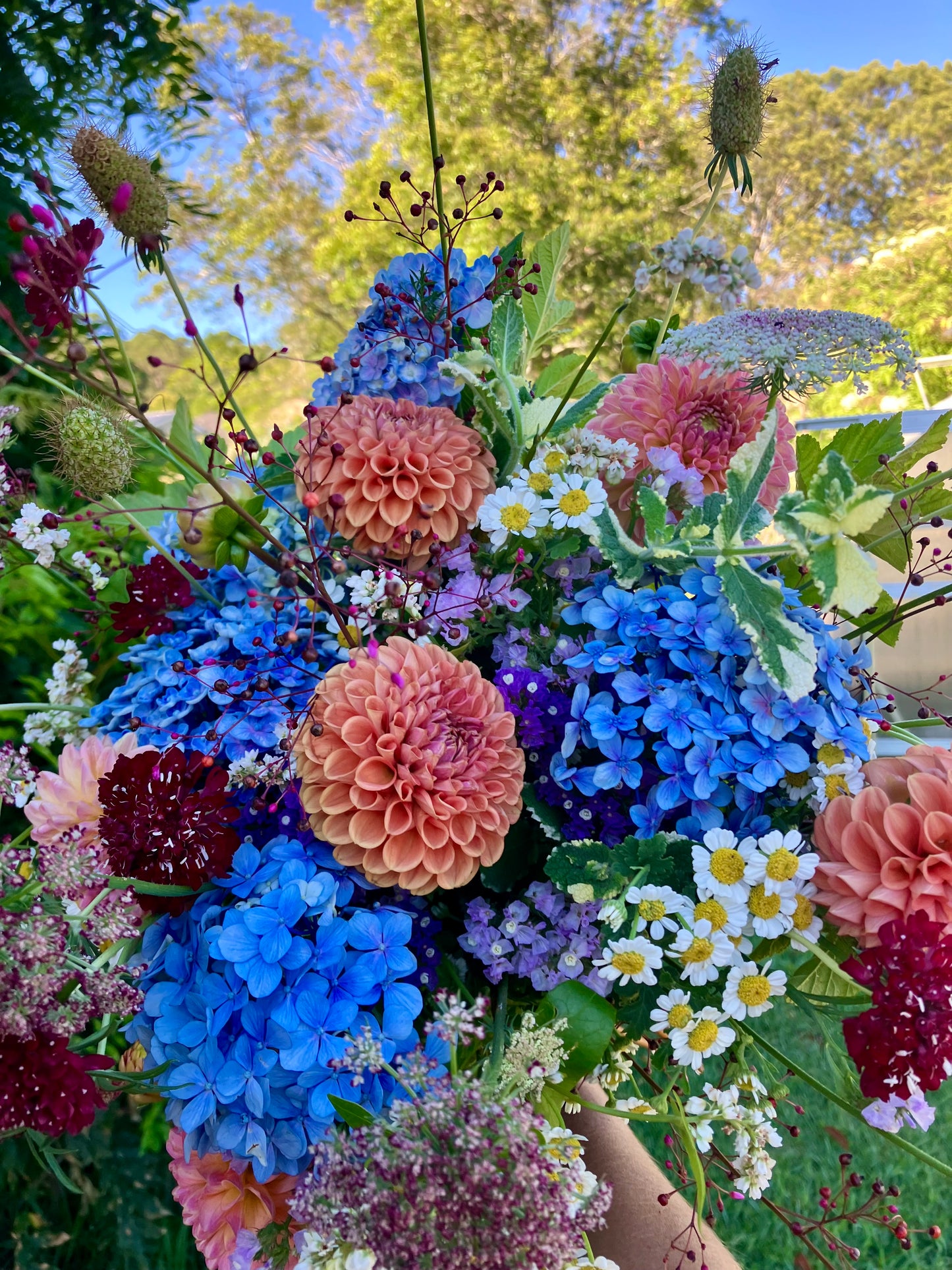 Farm Bunches – No Fluff, Just Proper Flowers